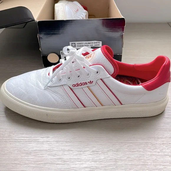 adidas gazelle silver green womens adidas Skateboarding Tyshawn Shoes main image 0